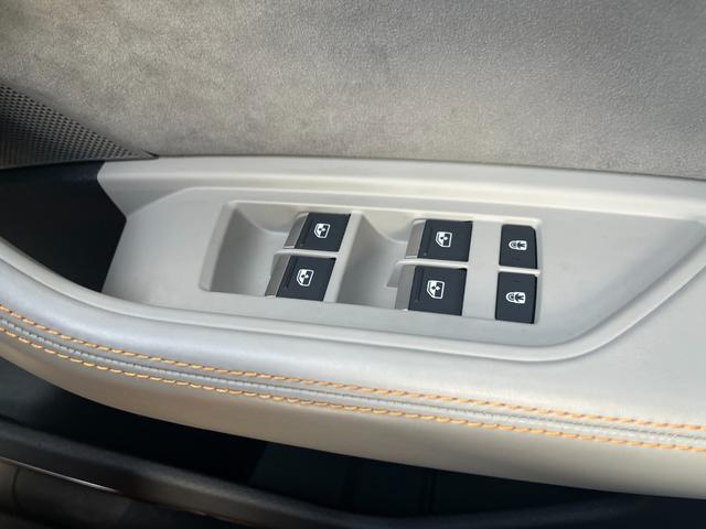 e-トロン 50クワトロ アドバンスト 4WD アシスタンス+コンフォート+サイレンスPKG パノラマルーフ 21インチAWOPバーチャルエクステリアミラー OPグレー革シート 3Dサウンドシステム 4ゾーンエアコン 電動リアゲート(30枚目)