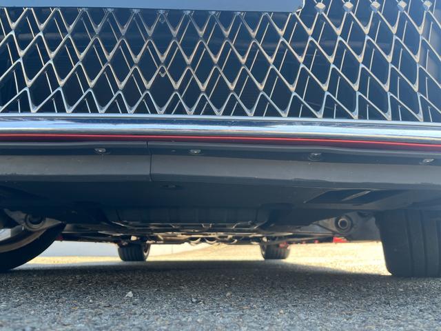 LC LC500 Sパッケージ マークレビンソン TRDエアロキット 禁煙車 ヘッドアップディスプレイ 3眼LED カーボンルーフ 21インチアルミ レクサスセーフティ BSM クリアランスソナー アクティブリアウィング(14枚目)