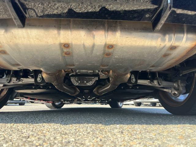 LC LC500 Sパッケージ マークレビンソン TRDエアロキット 禁煙車 ヘッドアップディスプレイ 3眼LED カーボンルーフ 21インチアルミ レクサスセーフティ BSM クリアランスソナー アクティブリアウィング(32枚目)