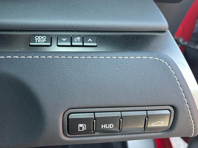 LC LC500 Sパッケージ マークレビンソン TRDエアロキット 禁煙車 ヘッドアップディスプレイ 3眼LED カーボンルーフ 21インチアルミ レクサスセーフティ BSM クリアランスソナー アクティブリアウィング(51枚目)