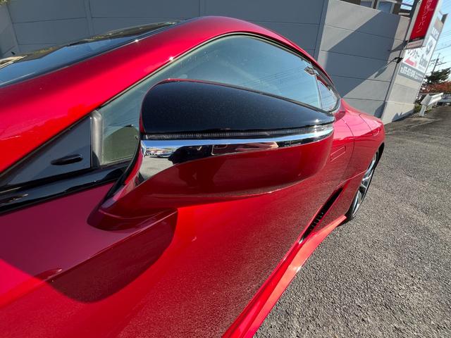 LC LC500 Sパッケージ マークレビンソン TRDエアロキット 禁煙車 ヘッドアップディスプレイ 3眼LED カーボンルーフ 21インチアルミ レクサスセーフティ BSM クリアランスソナー アクティブリアウィング(75枚目)