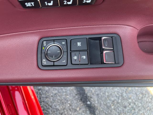 LC LC500 Sパッケージ マークレビンソン TRDエアロキット 禁煙車 ヘッドアップディスプレイ 3眼LED カーボンルーフ 21インチアルミ レクサスセーフティ BSM クリアランスソナー アクティブリアウィング(77枚目)