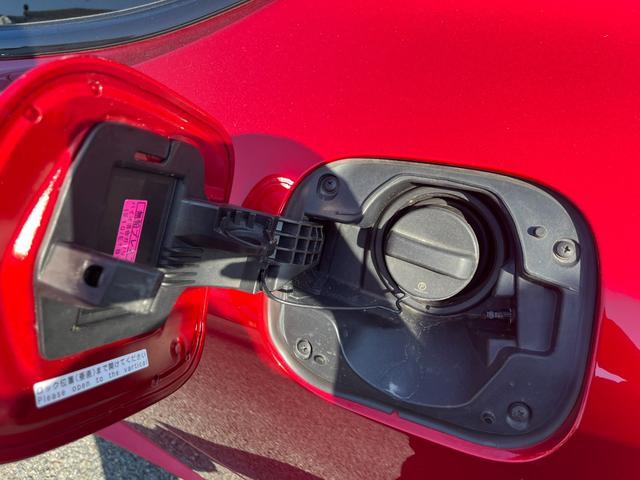 LC LC500 Sパッケージ マークレビンソン TRDエアロキット 禁煙車 ヘッドアップディスプレイ 3眼LED カーボンルーフ 21インチアルミ レクサスセーフティ BSM クリアランスソナー アクティブリアウィング(80枚目)