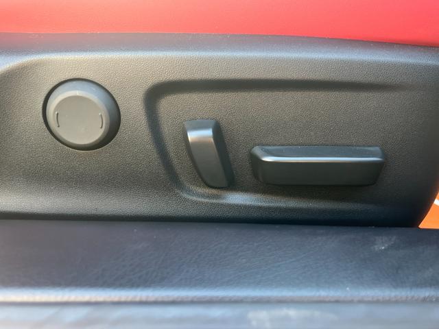 ＲＣ ＲＣ３５０　Ｆスポーツ　ワンオーナー　禁煙車　３眼ＬＥＤヘッドライト　ベンチレーション付き専用革シート　左右独立エアコン　オレンジキャリパー　ブラインドスポット　リアクロストラフィック　プリクラッシュセーフティ　ＴＦＴ液晶（8枚目）