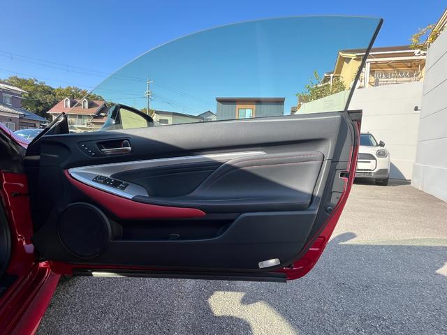 ＲＣ ＲＣ３５０　Ｆスポーツ　ワンオーナー　禁煙車　３眼ＬＥＤヘッドライト　ベンチレーション付き専用革シート　左右独立エアコン　オレンジキャリパー　ブラインドスポット　リアクロストラフィック　プリクラッシュセーフティ　ＴＦＴ液晶（13枚目）