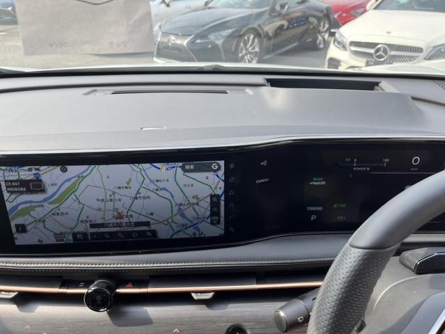 アリア Ｂ６　ｅ－４ＯＲＣＥ　パノラミックサンルーフ　プロパイロット　ニッサンコネクトナビ　　革巻きステアリング　　アダプティブＬＥＤヘッドランプ　パワーシート　インテリジェントアラウンドビューモニター　グレー木目調インパネ（64枚目）