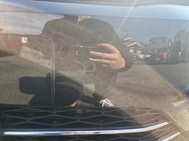 ゴルフトゥーラン ＴＳＩ　Ｒライン　駐車支援システム　純正ナビ　純正ＡＷ　２２５／４５Ｒ１８タイヤ　パークディスタンスコントロール　禁煙車　アダプティブクルーズコントロール　３ゾーンオートエアコン　ブラックサイドシルスポイラー（73枚目）