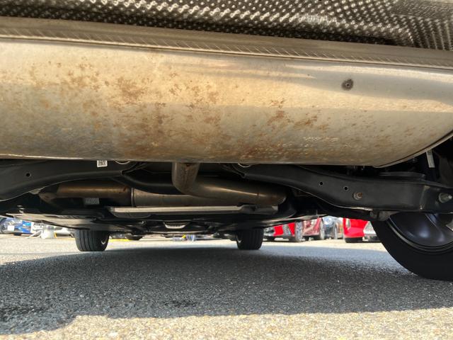 ゴルフトゥーラン ＴＳＩ　Ｒライン　駐車支援システム　純正ナビ　純正ＡＷ　２２５／４５Ｒ１８タイヤ　パークディスタンスコントロール　禁煙車　アダプティブクルーズコントロール　３ゾーンオートエアコン　ブラックサイドシルスポイラー（76枚目）