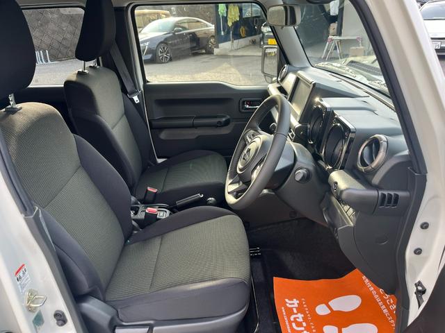 総在庫１２０台！全車認定書・整備・保証付き販売☆ローン最長１２０回・下取保証有り！全国陸送半額♪