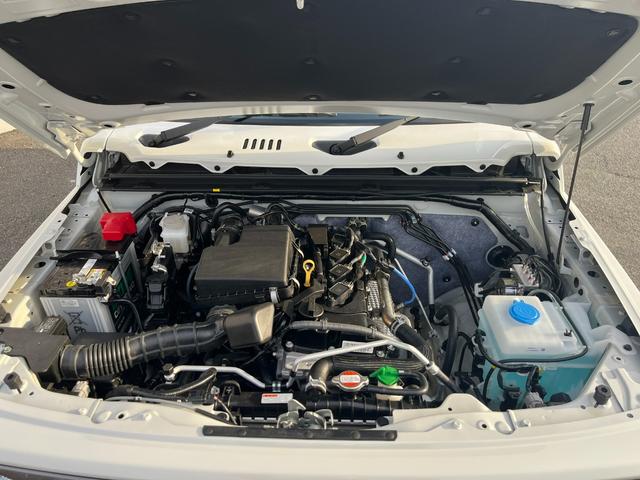 展示前には全車、内外装を厳しくチェックしておりますが、万が一見落とし等があってはダメなので、外部検査員によるチェックで更に厳しーくチェック済み＾＾