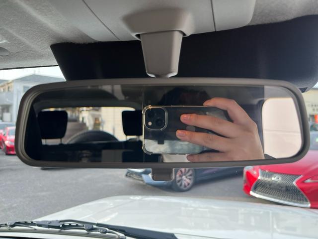 将来的な不具合等のトラブルを避ける為、修復歴・事故歴のある車は展示しておりません＾＾