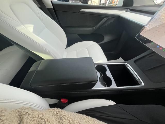 �����I�ȕs����̃g���u���������ׁA�C�����E���̗��̂���Ԃ͓W�����Ă���܂���O�O