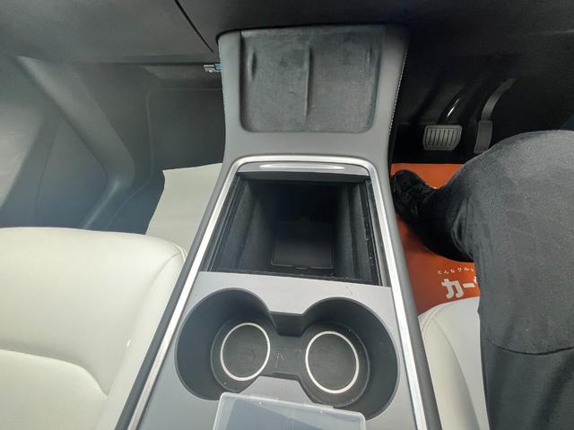 �����I�ȕs����̃g���u���������ׁA�C�����E���̗��̂���Ԃ͓W�����Ă���܂���O�O