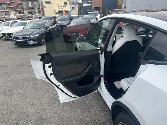 ���X�ł̓I�����C���ł̂����k�������Ă���܂��I���莝���̃p�\�R����X�}�[�g�t�H����育���p�����A�A�v���̂c�k��A�J�E���g�o�^���͈�ؕs�v�ł��B���q�l�̂���͉f�����A�ԗ���Ԃ����C�u�f���ł��m�F�����܂�