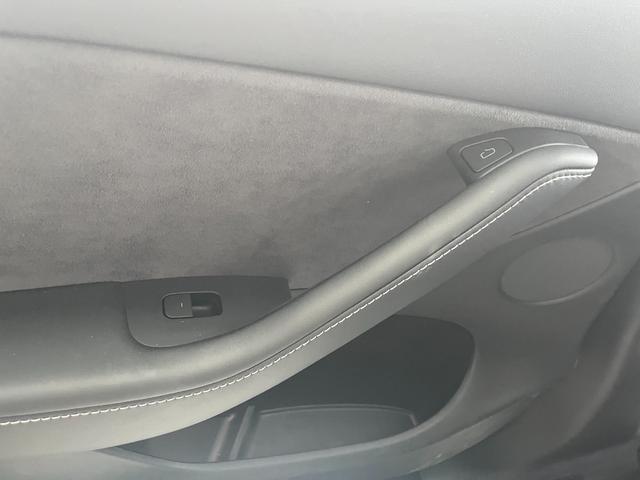 �����I�ȕs����̃g���u���������ׁA�C�����E���̗��̂���Ԃ͓W�����Ă���܂���O�O