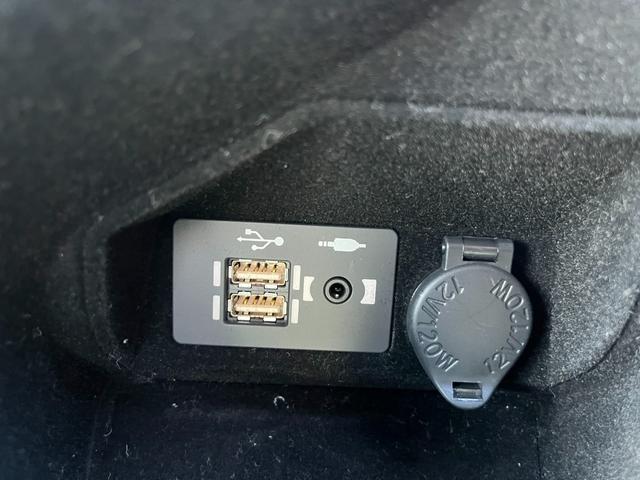 ���X�ł̓I�����C���ł̂����k�������Ă���܂��I���莝���̃p�\�R����X�}�[�g�t�H����育���p�����A�A�v���̂c�k��A�J�E���g�o�^���͈�ؕs�v�ł��B���q�l�̂���͉f�����A�ԗ���Ԃ����C�u�f���ł��m�F�����܂�