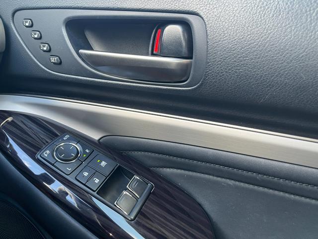 ���X�ł̓I�����C���ł̂����k�������Ă���܂��I���莝���̃p�\�R����X�}�[�g�t�H����育���p�����A�A�v���̂c�k��A�J�E���g�o�^���͈�ؕs�v�ł��B���q�l�̂���͉f�����A�ԗ���Ԃ����C�u�f���ł��m�F�����܂�