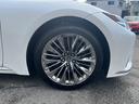 ＬＳ５００　Ｉパッケージ　サンルーフ　革シート　革巻きステアリングホイール　ハンドルヒーター　禁煙車　２０インチ１０本ツインスポークパッタリング塗装アルミホイール　リフトアップ　シートヒーター　フルセグ　ベンチレーション（67枚目）