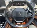 ＧＴ　登録済未使用車　ガラスルーフ　ＡｐｐｌｅＣａｒＰｌａｙ　アドバンスドグリップコントロール　ヒルディセントコントロール　禁煙車１８インチアルミホイル　ＧＴロゴ革巻きステアリング（22枚目）
