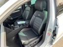 TDI Rライン 駐車支援システム アラウンドビューカメラ Rロゴナッパ革スポーツシート Rロゴ入ディンプル革巻きステアリングホイール 8WAYパワーシート左右 シートヒーター左右 禁煙車(20枚目)