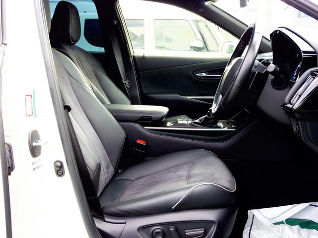 クラウンハイブリッド RSアドバンス サンルーフ コンビシート 8型ナビTV Bカメラ ETC フルセグ レーダークルーズ CD/DVD Bluetooth シーケンシャルウィンカー パワーシート プリクラッシュ ステアリングヒーター(12枚目)