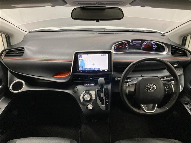 シエンタ Ｇ　フルセグ　メモリーナビ　ＤＶＤ再生　ミュージックプレイヤー接続可　バックカメラ　衝突被害軽減システム　ＥＴＣ　両側電動スライド　ウオークスルー　乗車定員７人　３列シート　ワンオーナー（3枚目）