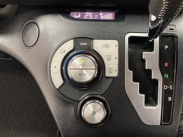 シエンタ Ｇ　フルセグ　メモリーナビ　ＤＶＤ再生　ミュージックプレイヤー接続可　バックカメラ　衝突被害軽減システム　ＥＴＣ　両側電動スライド　ウオークスルー　乗車定員７人　３列シート　ワンオーナー（23枚目）