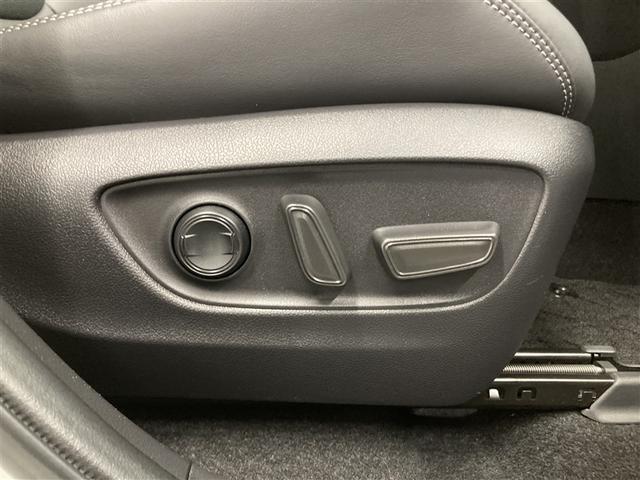 ＲＡＶ４ Ｇ　サンルーフ　４ＷＤ　ミュージックプレイヤー接続可　バックカメラ　衝突被害軽減システム　ＥＴＣ　ドラレコ　ＬＥＤヘッドランプ（12枚目）