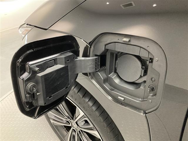 ｂＺ４Ｘ Ｚ　サンルーフ　４ＷＤ　フルセグ　メモリーナビ　ミュージックプレイヤー接続可　バックカメラ　衝突被害軽減システム　ＥＴＣ　ドラレコ　ＬＥＤヘッドランプ（10枚目）