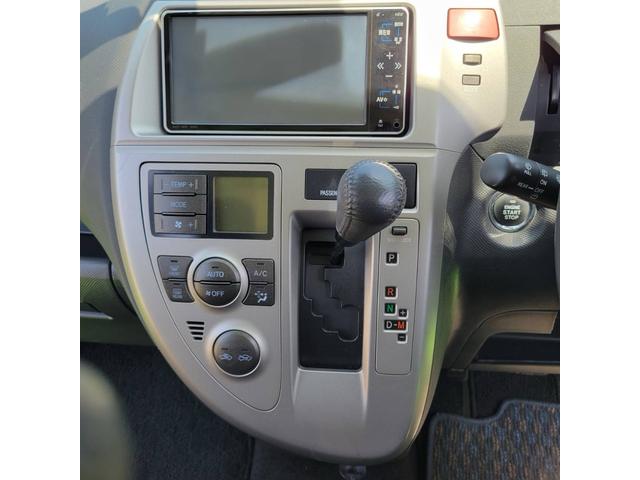 ラクティス Ｇ　Ｌパノラマパッケージ　パドルシフト　クルーズコントロール　スマートキー　プッシュスタート　パノラミックルーフ　日本製コムテックドライブレコーダー前後　バックカメラ　リバース連動ミラー　ＥＴＣ　走行中ＴＶ視聴可能（18枚目）