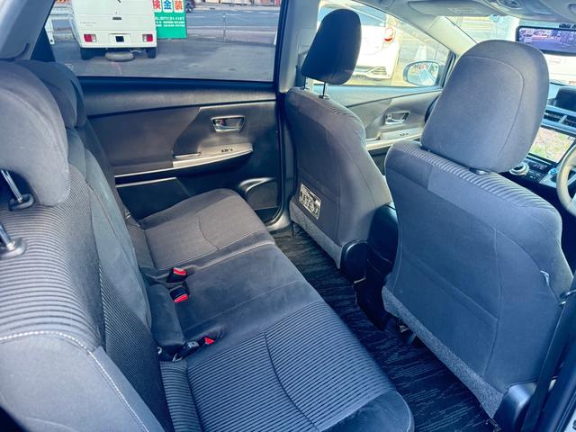 プリウスアルファ S(11枚目)