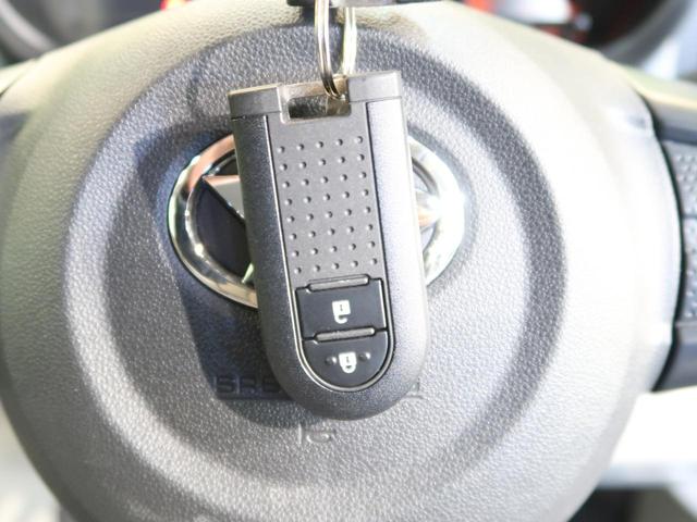 X Lパッケージ SAIII 禁煙車 スマートアシストIII クリアランスソナー スマートキー プライバシーガラス オートマチックハイビーム オートライト アイドリングストップ 電動格納ミラー 横滑り防止装置(8枚目)