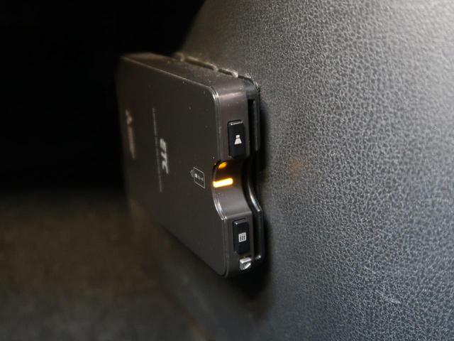 X 禁煙車 後期型 エマージェンシーブレーキ 踏み間違い防止 SDナビ アラウンドビュー インテリジェントルームミラー クリアランスソナー ETC 車線逸脱警報 オートライト インテリキー(7枚目)