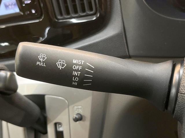 G SA 禁煙車 ワンオーナー SDナビ 地デジ CD 革巻きステアリング 衝突軽減ブレーキ スマートキー オートエアコン ETC アイドリングストップ 盗難防止システム(22枚目)