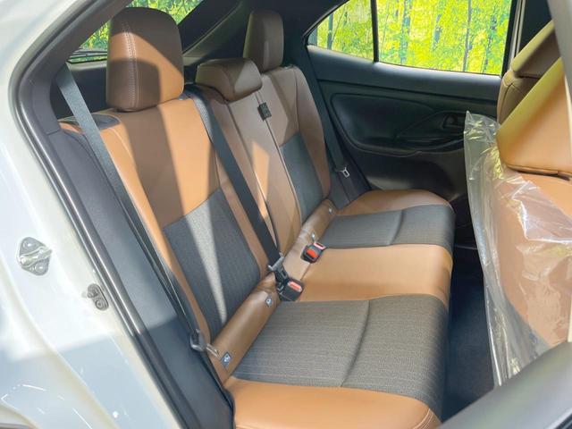 ハイブリッドZ アドベンチャー 登録済未使用車 セーフティセンス パノラミックビューモニター 純正8型DA レーダークルーズ スマートキー LEDヘッド オートハイビーム ハーフレザーシート ステアリングヒーター ルーフレール(10枚目)