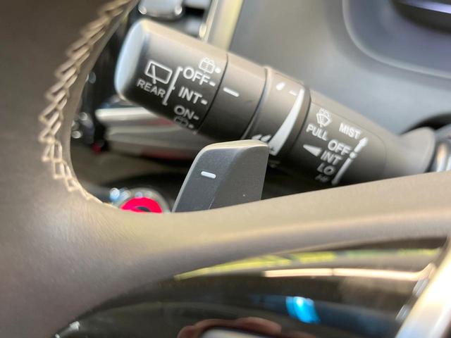 アブソルート・EXホンダセンシング ブラック革シート 純正9インチナビ フルセグ Bluetooth フリップダウンモニター 両側電動ドア マルチビューカメラ ブラインドスポットモニター 前席シートヒーター パワーシート LEDヘッド(27枚目)
