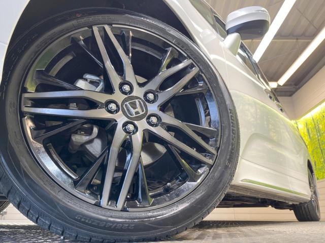 アブソルート・EXホンダセンシング ブラック革シート 純正9インチナビ フルセグ Bluetooth フリップダウンモニター 両側電動ドア マルチビューカメラ ブラインドスポットモニター 前席シートヒーター パワーシート LEDヘッド(64枚目)
