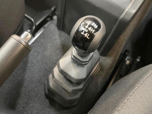XC 4WD セーフティーサポート クルーズコントロール スマートキー LEDヘッド オートライト ハイビームアシスト ヘッドランプウォッシャー シートヒーター 純正アルミ 革巻きステア(4枚目)