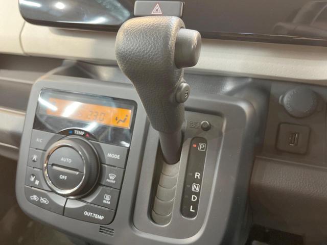 X 禁煙車 純正ディスプレイオーディオ バックカメラ オートエアコン インテリジェントキー ETC シートリフター 電動格納ミラー 照明付きバニティミラー プライバシーガラス(21枚目)