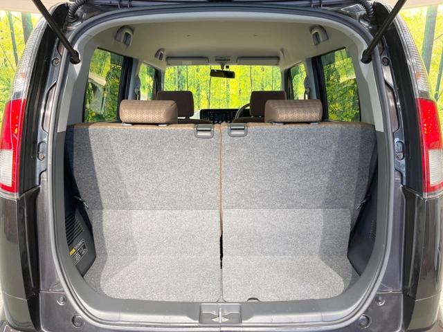 X 禁煙車 純正ディスプレイオーディオ バックカメラ オートエアコン インテリジェントキー ETC シートリフター 電動格納ミラー 照明付きバニティミラー プライバシーガラス(37枚目)