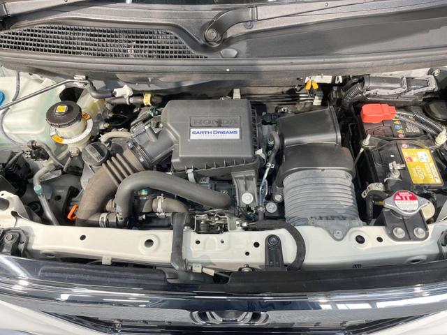 G・Lターボホンダセンシング 純正ナビ バックカメラ 両側電動ドア アダプティブクルーズ 禁煙車 ワンオーナー LEDヘッド オートライト オートハイビーム ETC スマートキー ハーフレザーシート ロールサンシェード(20枚目)