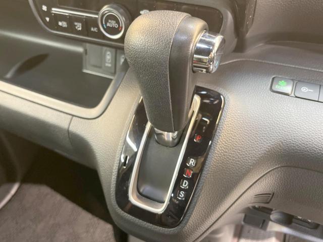 G・Lターボホンダセンシング 純正ナビ バックカメラ 両側電動ドア アダプティブクルーズ 禁煙車 ワンオーナー LEDヘッド オートライト オートハイビーム ETC スマートキー ハーフレザーシート ロールサンシェード(21枚目)