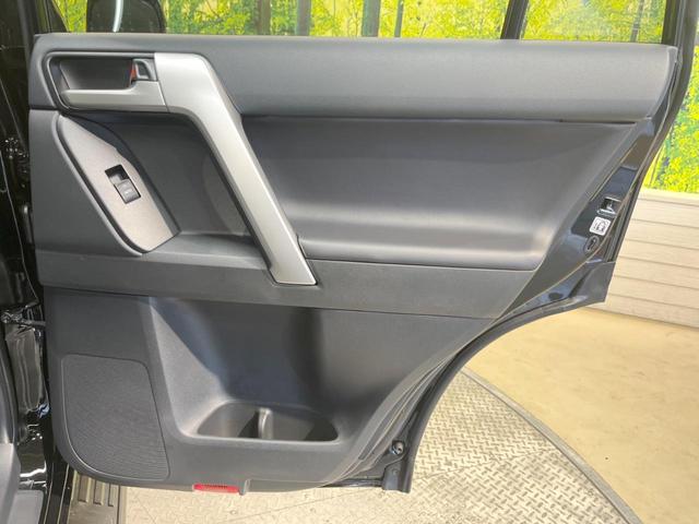 TX Lパッケージ 登録済未使用車 サンルーフ セーフティセンス クリアランスソナー ルーフレール 19インチアルミホイール レーダークルーズコントロール シートエアコン 前席パワーシート スマートキー オートエアコン(42枚目)
