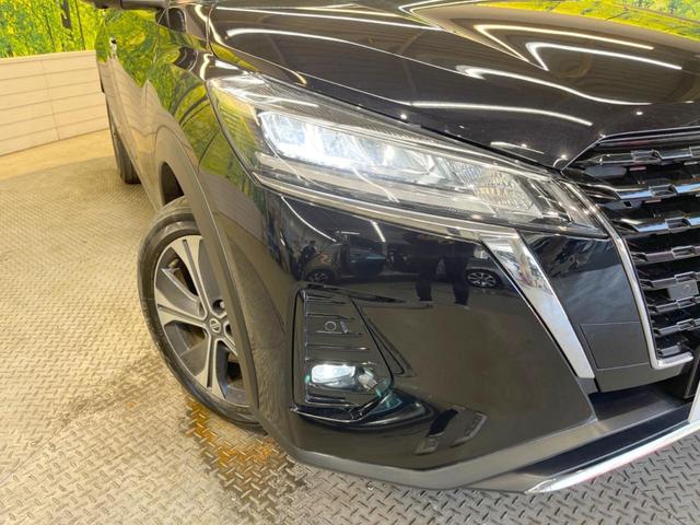 X アラウンドビューモニター デジタルミラー 9型ナビ 衝突被害軽減 プロパイロット インテリジェントキー クリアランスソナー 革巻きステアリング ハーフレザー LEDヘッド 純正17インチアルミ ETC(13枚目)