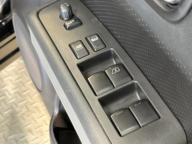 エクストレイル ２０ＧＴ　純正ナビ　バックカメラ　クルーズコントロール　前席シートヒーター　ハイパールーフレール　カプロンシート　ＨＩＤヘッドライト　ドラレコ　トラクションコントロール　ＥＴＣ　スマートキー　禁煙車（44枚目）