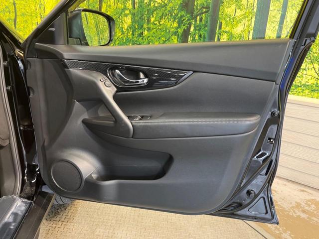 エクストレイル ２０Ｘｉ　純正９型ナビ　全周囲カメラ　プロパイロット　デジタルインナーミラー　パワーバックドア　カプロンシート　純正革巻ステアリング　ＬＥＤヘッドライト　トラクションコントロール　ステリモ　アイドリングストップ（47枚目）