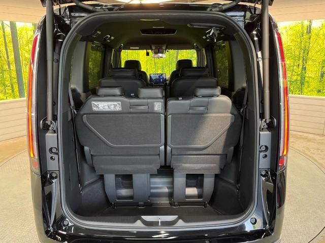 ステップワゴン ｅ：ＨＥＶスパーダ　プレミアムライン　純正１１型ナビ　全周囲カメラ　両側電動スライドドア　ホンダセンシング　アダプティブクルーズコントロール　前席シートヒーター　純正革巻ステアリング　純正１７インチＡＷ　パドルシフト　ハーフレザーシート（66枚目）