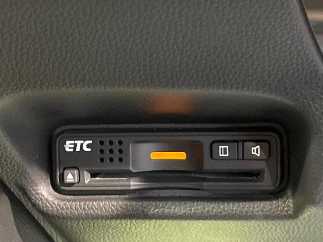 フィット １３Ｇ・Ｌパッケージ　メーカーナビ　バックカメラ　ＥＴＣ　オートエアコン　スマートキー　ＬＥＤヘッドライト　アイドリングストップ　Ｂｌｕｅｔｏｏｔｈ　ステアリングスイッチ　オートライト　電動格納ミラー　禁煙車（5枚目）