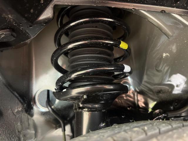 ハスラー ハイブリッドＸ　届出済未使用車　アダプティブクルーズコントロール　セーフティサポート　シートヒーター　コーナーセンサー　横滑り防止装置　キーレススタート　ＬＥＤヘッドライト　オートエアコン　オートライト（20枚目）