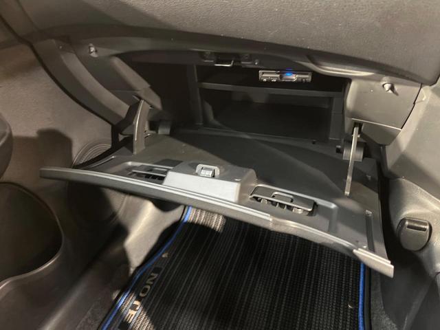ノート ｅ－パワー　Ｘ　エマージェンシーブレーキ　純正ナビ　アラウンドビューモニター　インテリジェントルームミラー　ドラレコ　クリアランスソナー　横滑り防止装置　ドライブモード　ＥＴＣ　オートエアコン　オートライト（39枚目）